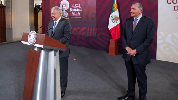 Reforma es fin de burocracia dorada de INE: Adán Augusto