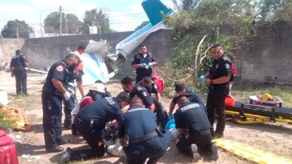 Se desploma avioneta en Mérida, hay dos lesionados