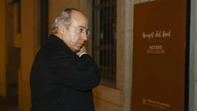 Calderón hace “mutis” en foro de la ultraderecha en España