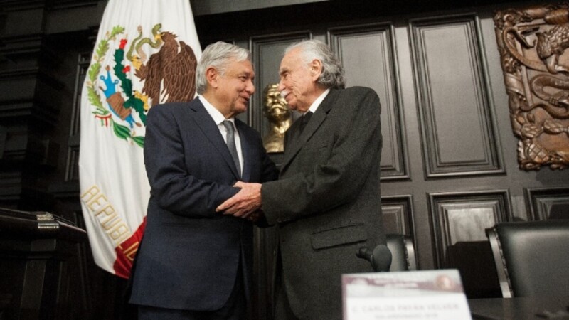 Lamenta AMLO fallecimiento de Carlos Payán Velver