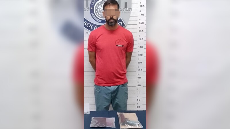 Amagó con arma hechiza a vecina del fraccionamiento Los Olivos.