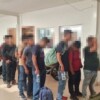Rescata Migración a 136 extranjeros sin documentos en Puebla.