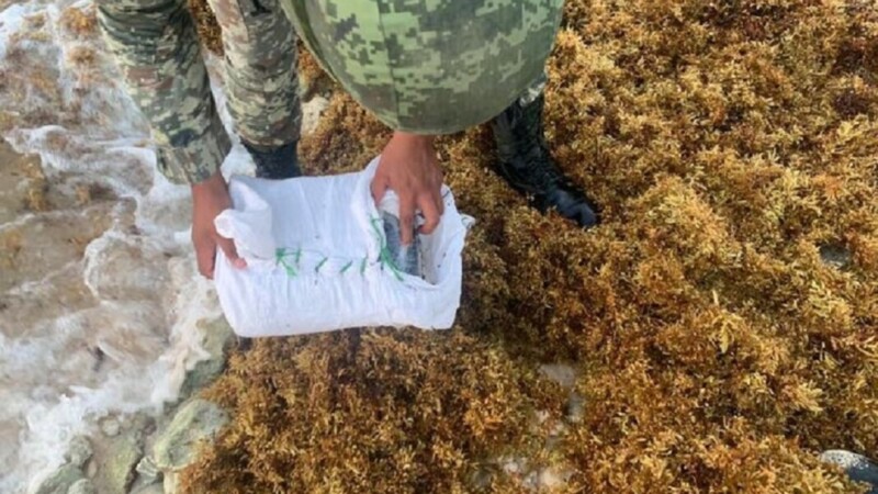 Recala costal con más de 20 kilos de cocaína en la costa de Bacalar.