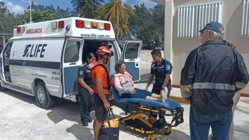 Evacúa la Marina a crucerista que requería atención médica urgente.