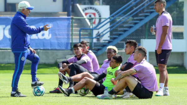 Jugador importantísimo de Cruz Azul saldría del club