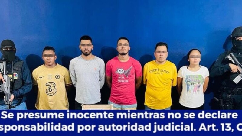 Detienen a narcomenudistas en la Supermanzana 248 de Cancún.