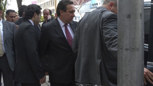 AMLO llama a Israel a dejar de proteger a Tomás Zerón