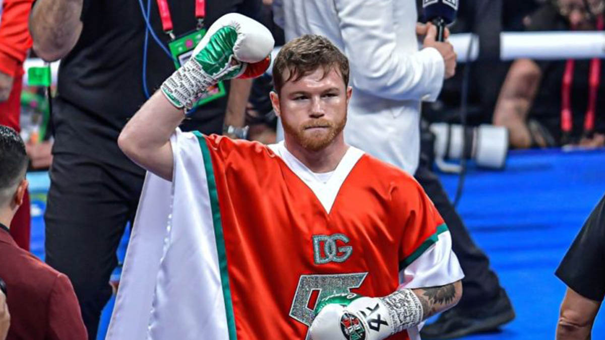 Canelo Álvarez cumple el sueño de un niño de bajos recursos