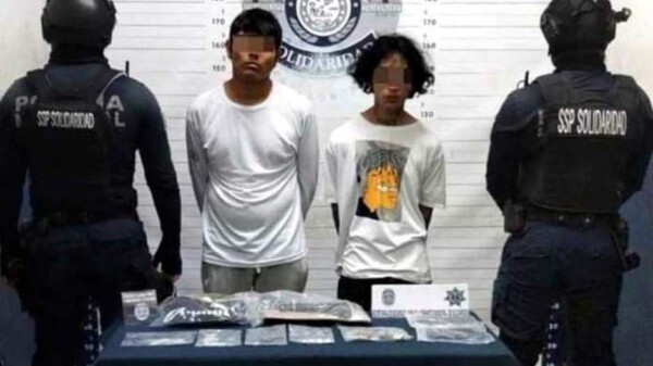 En patrullajes detienen a tres narcomenudistas en Playa del Carmen.