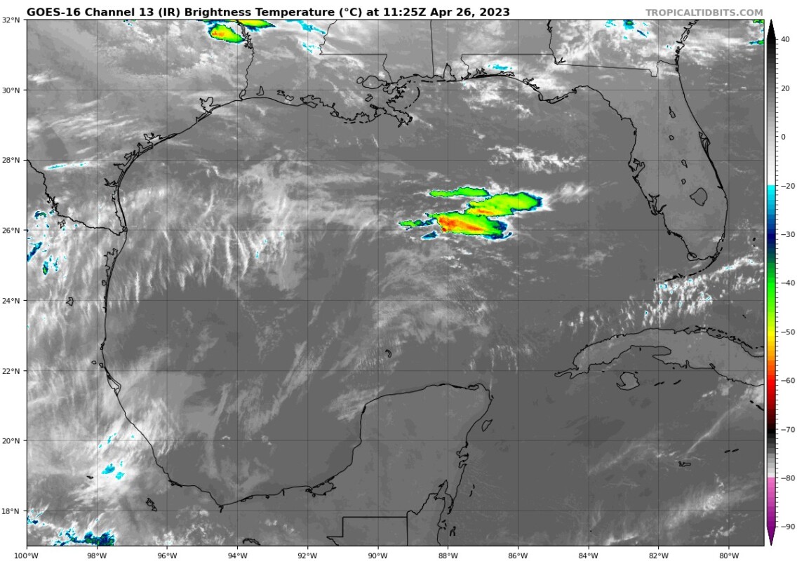 Pronóstico del clima para hoy martes 25 de abril 2023 en Quintana Roo; sin probabilidad de lluvias y ambiente caluroso a lo largo del día.