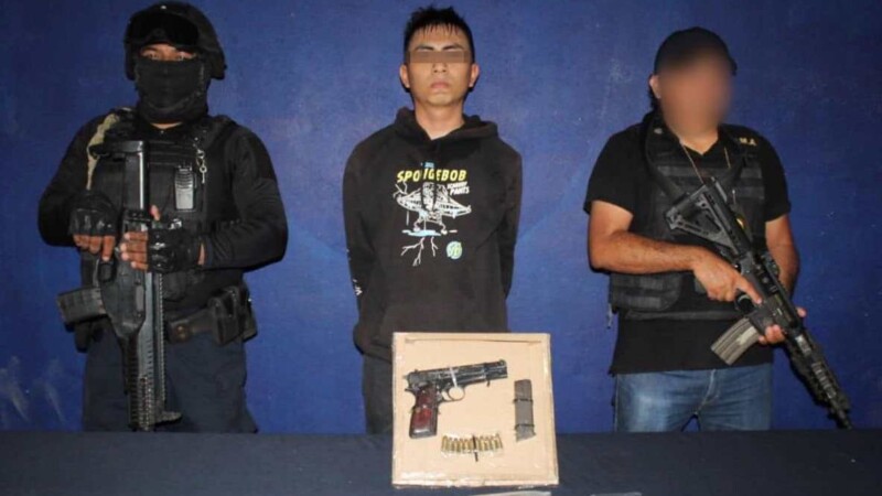 Otro tirador detenido en una obra en la Supermanzana 325 de Cancún.