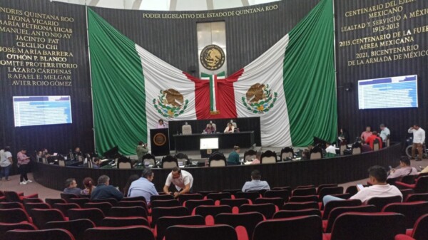 Aprueba Congreso operación de Uber y otras plataformas digitales en Quintana Roo.