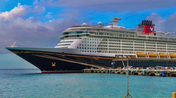 Quintana Roo continúa fortaleciendo su posición como uno de los destinos turísticos líderes en la región