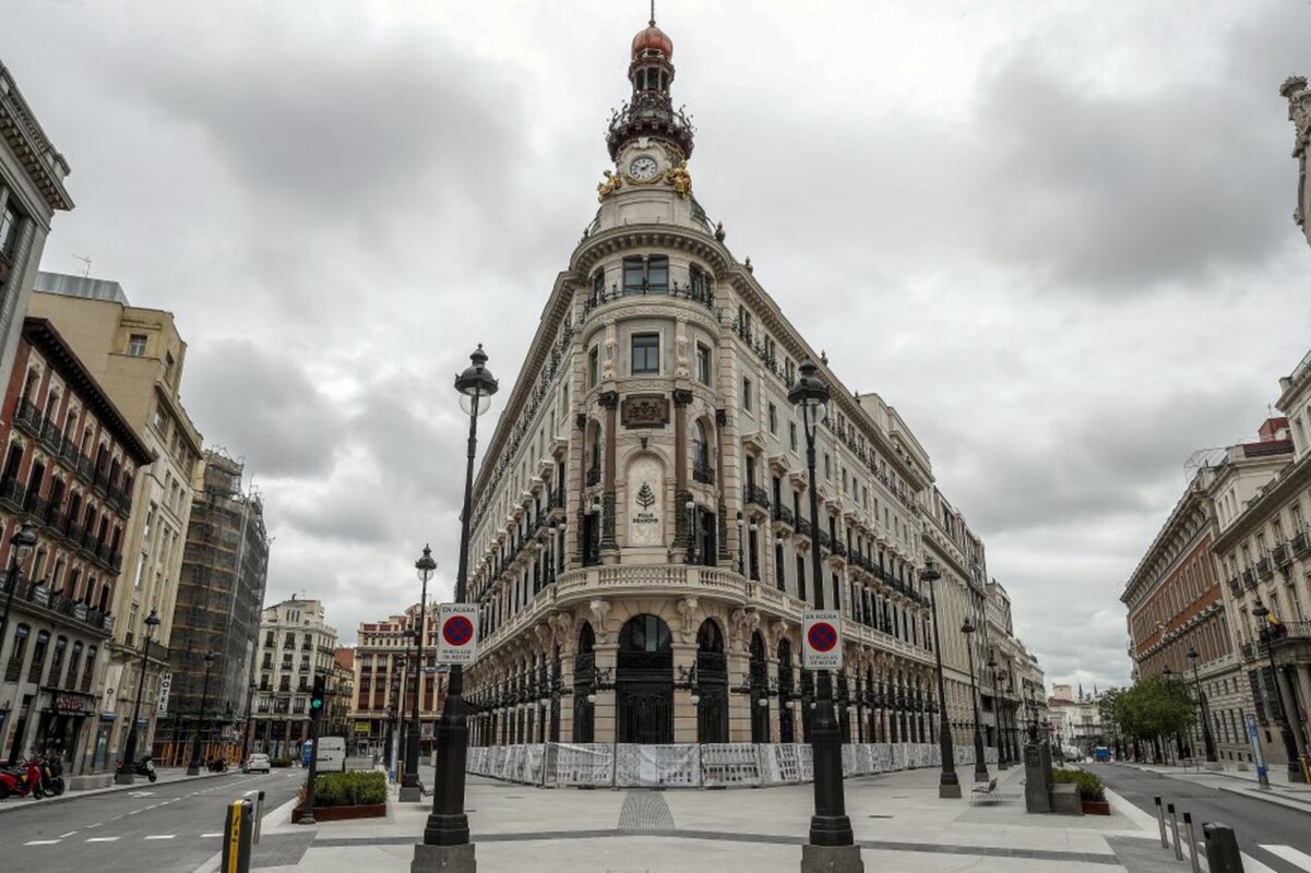 Edificio principal del Centro Canalejas de Madrid, donde el abogado Juan Ramón Collado posee una vivienda de lujo, en enero de 2021.