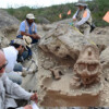 Hallan cabeza del dios maya K’awiil en excavaciones del Tramo 7 del Tren Maya