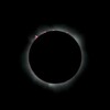 "Brilla" el eclipse solar híbrido sobre el cielo de Australia