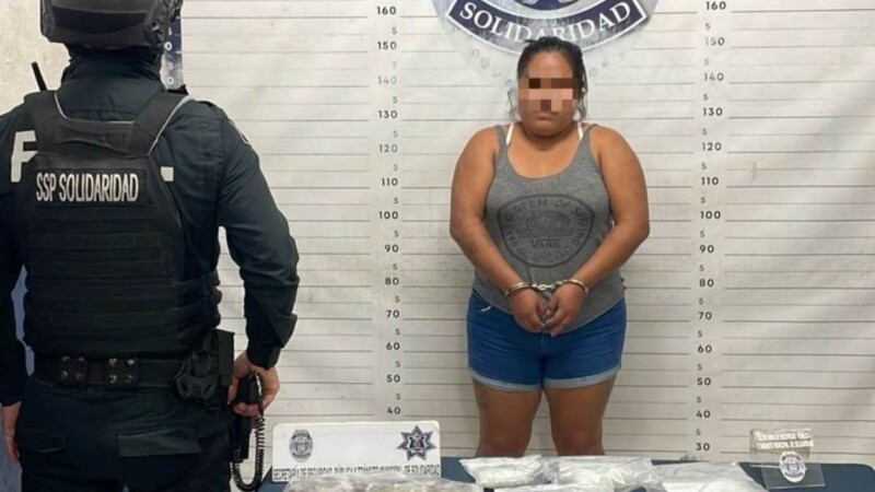 Detienen a dos en operativo antinarcomenudeo en Playa del Carmen