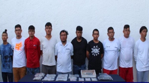 Desmantelan narcobanda que operaba en playa Delfines de Cancún.