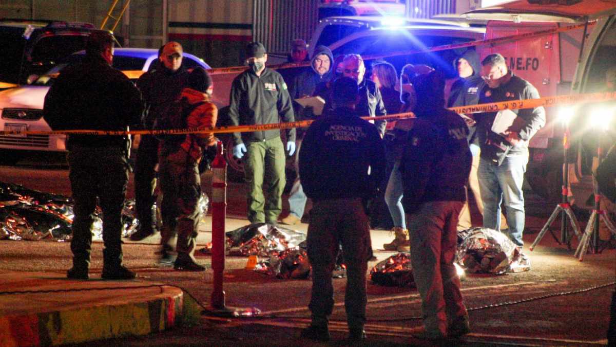 Procesarán a delegado del INM por muerte de 40 migrantes en Ciudad Juárez; Salvador González permanecerá en prisión preventiva.