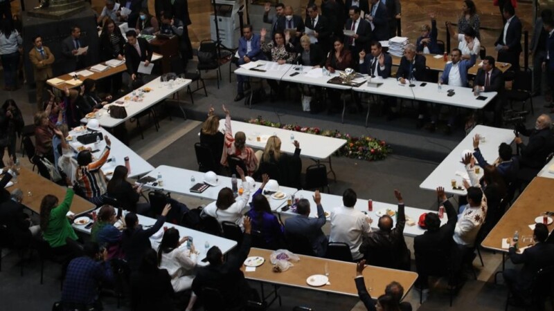 Senado cierra período ordinario; avalan veintena de dictámenes