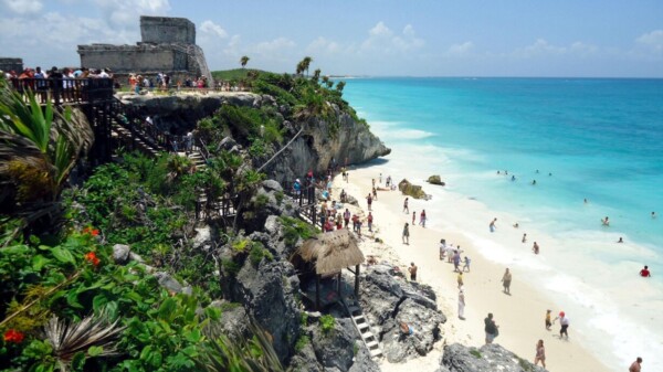 Imponen autoridades de Tulum la Ley y el orden