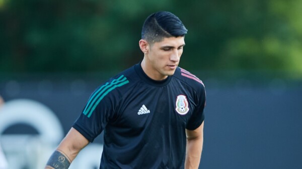 Alan Pulido quiere regresar a la Selección Mexicana