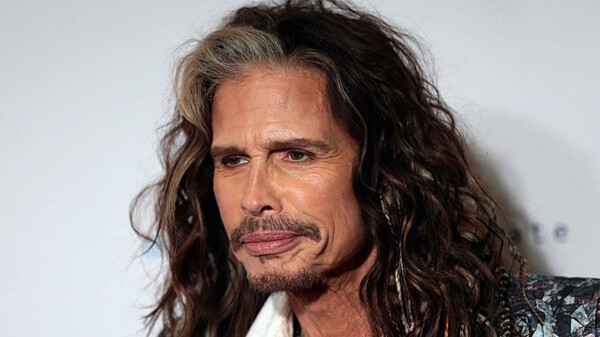 Steven Tyler niega que exista delito en su relación con adolescente de 16 años