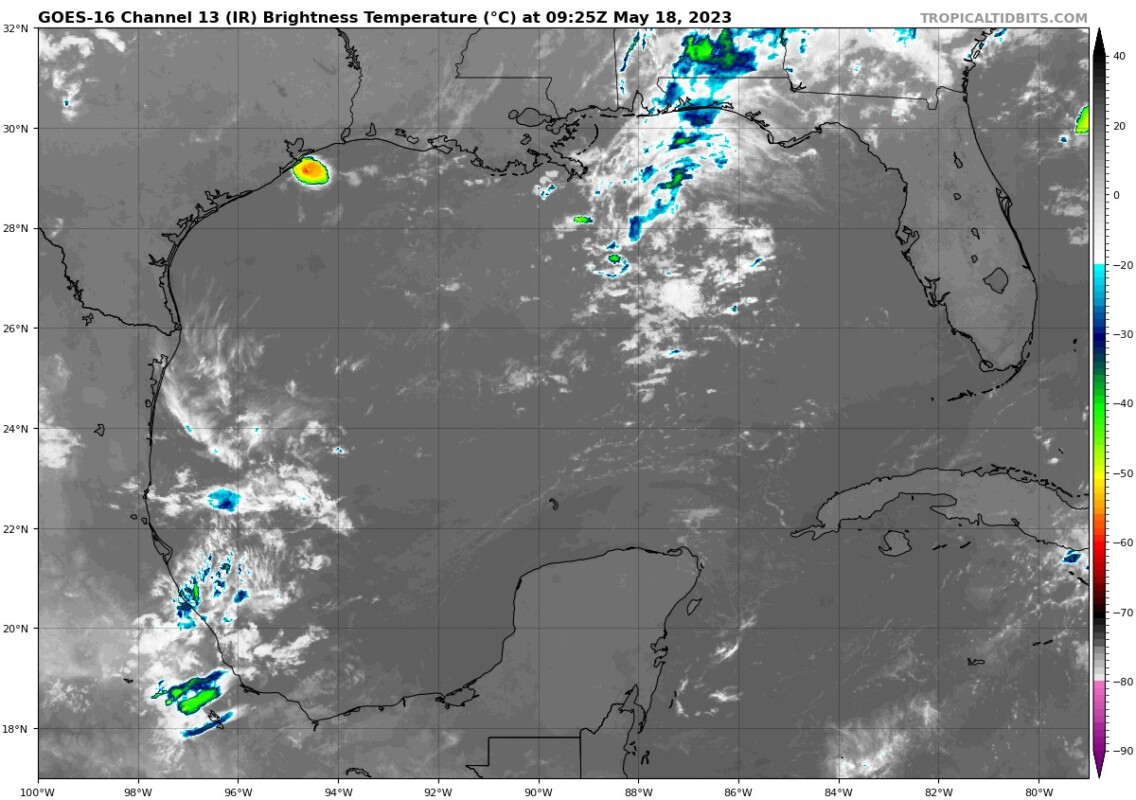 Pronóstico del clima para hoy viernes 19 de mayo 2023 en Quintana Roo; ambiente cálido durante la mañana y muy caluroso por la tarde.