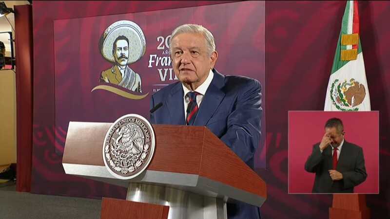 Sugiere AMLO que continúe protesta pacífica ante la Corte
