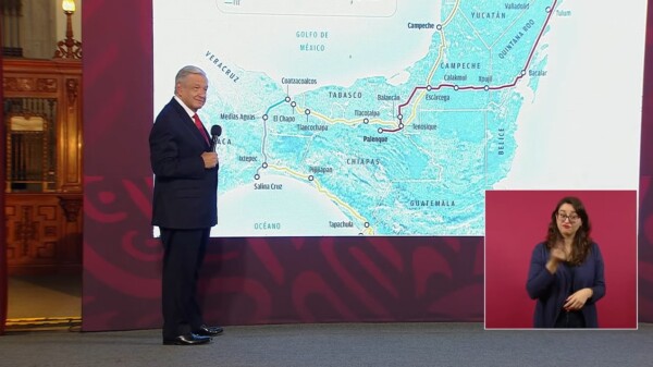 Desmiente AMLO pago de 7 mil mdd a Larrea