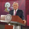 Critica AMLO lluvia de amparos contra libros de texto gratuitos