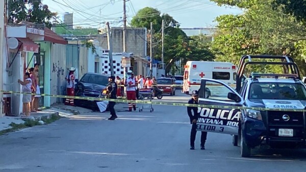 Imprudente automovilista arrolla y mata a mujer en la SM 77 de Cancún
