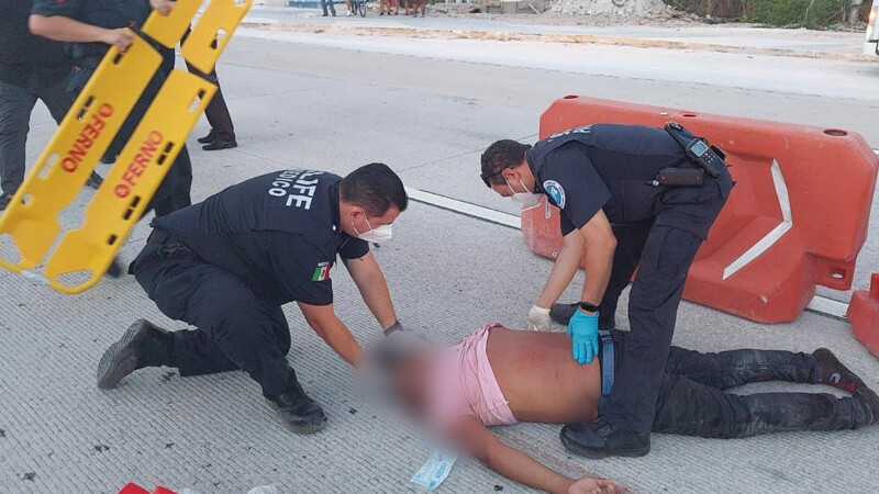 Joven es atropellado en el bulevar Colosio de Cancún