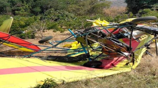 Desplome de avioneta en Puebla deja un muerto