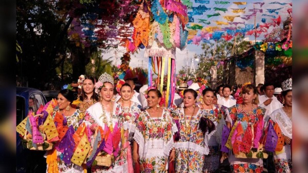 Mara Lezama fortalece tradiciones y costumbres, identidad de los quintanarroenses