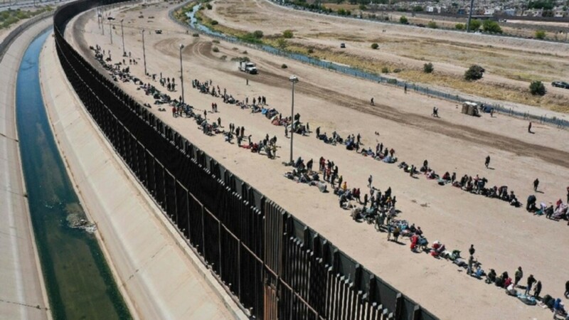 Advierte EU sobre consecuencias más duras para migración ilegal