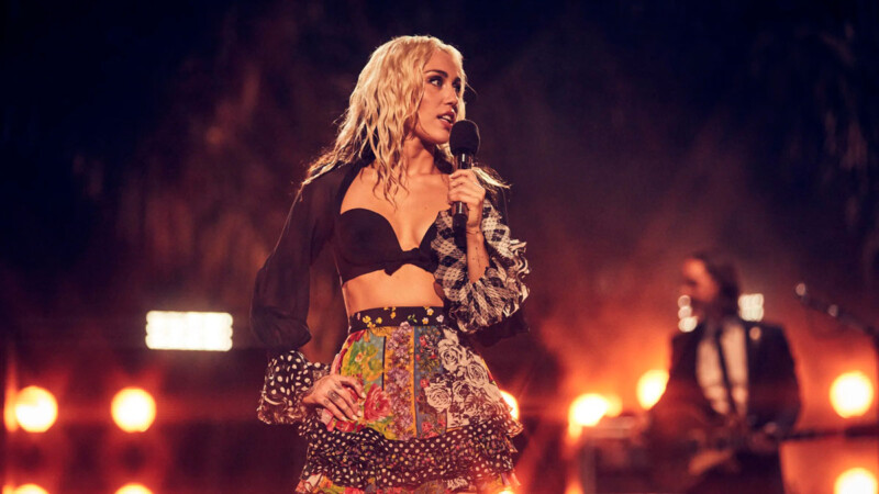 Miley Cyrus explica porqué no hará gira mundial