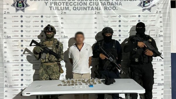 Detienen a narcomenudista en Tulum; traía hasta terminal de cobro.