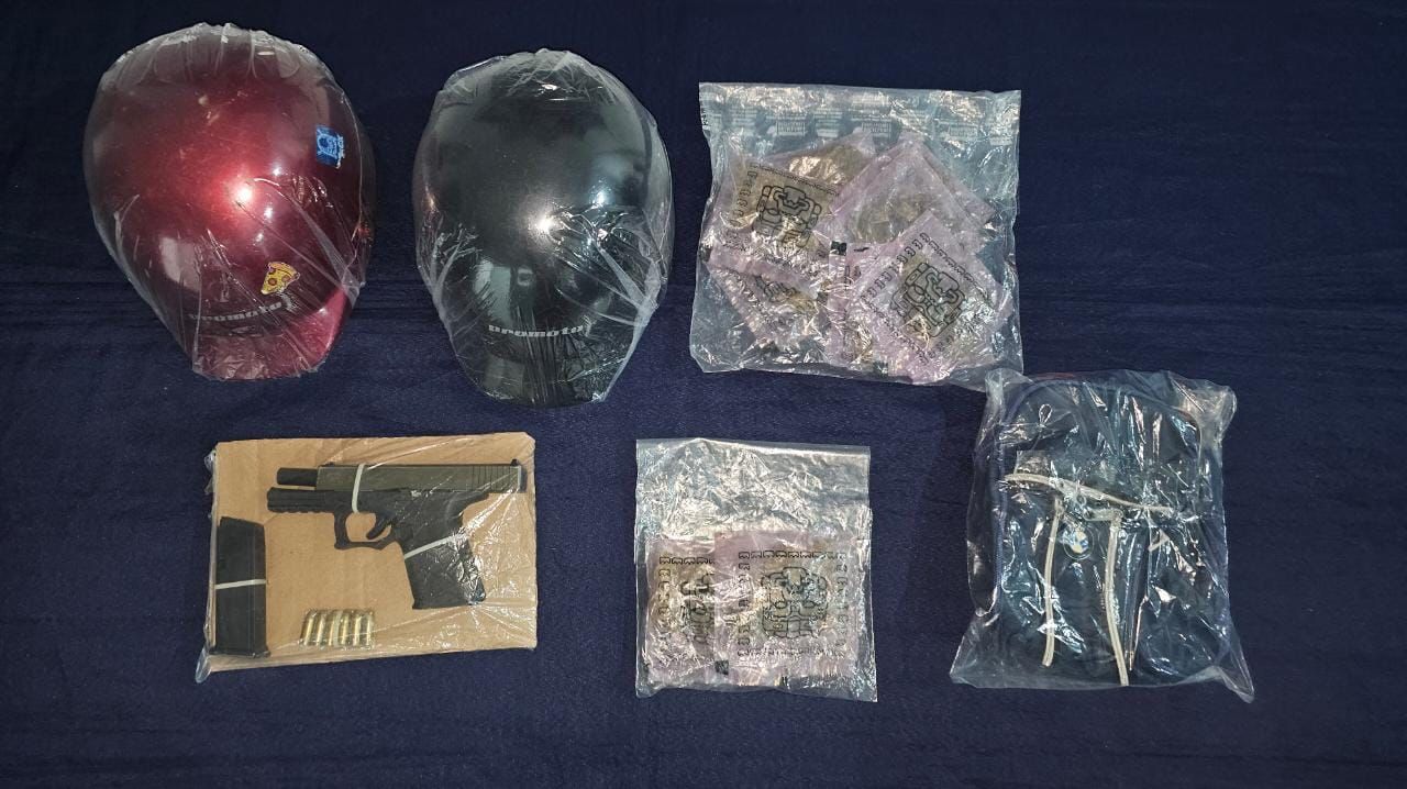 Detienen en Tulum a dos narcomenudistas armados; Kebi “N” y Jorge Alberto “N” estarían relacionados en delitos de alto impacto.