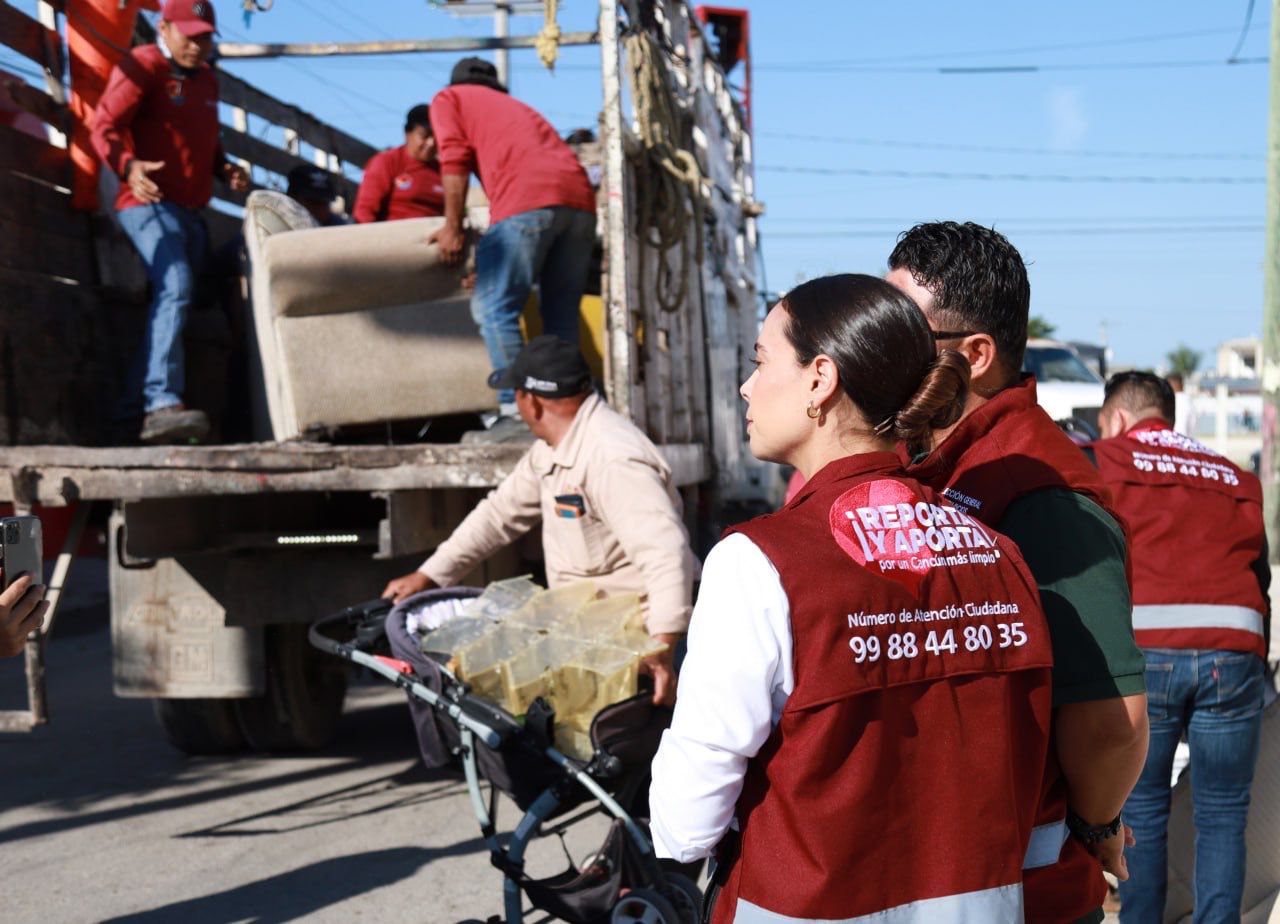Lleva el Ayuntamiento de Benito Juárez su programa de descacharrización en el fraccionamiento La Palmas, del 26 al 30 de junio.