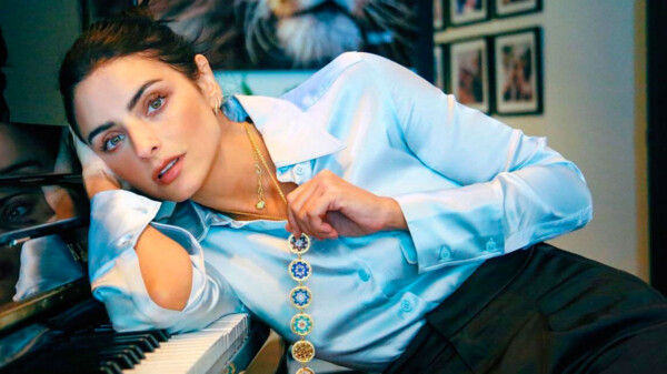 Aislinn Derbez prepara su primera película como productora