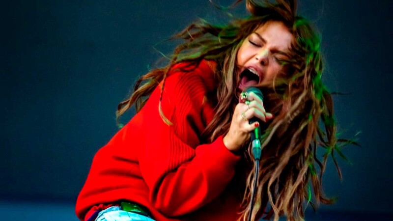 Bu Cuarón debuta como cantante durante en el festival La Prima Estate 23