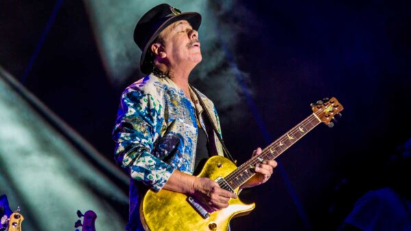 Carlos Santana fue abusado sexualmente cuando era niño