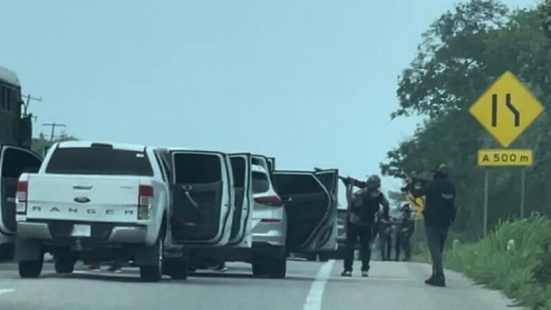 Secuestran a 14 empleados de Seguridad Pública en Chiapas