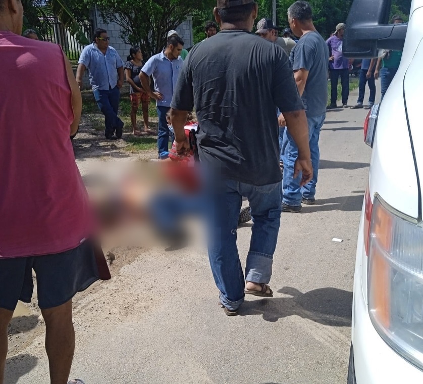 Ejecutan a un obrero del ingenio azucarero San Rafael de Pucté en el sur de Quintana Roo; la víctima intentó darse a la fuga en una moto.