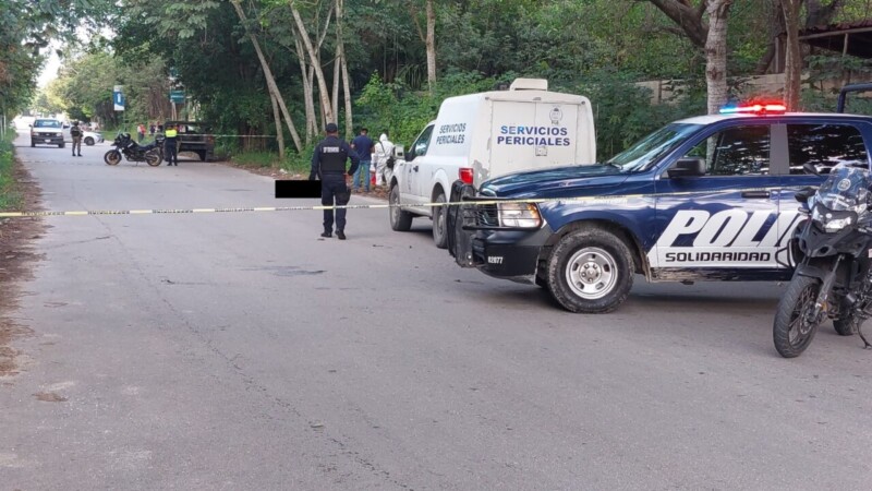 Hallan dos ejecutados en una avenida de Playa del Carmen