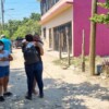 Papás y niña de 8 años mueren asfixiados en su vehículo por ola de calor en Tabasco.