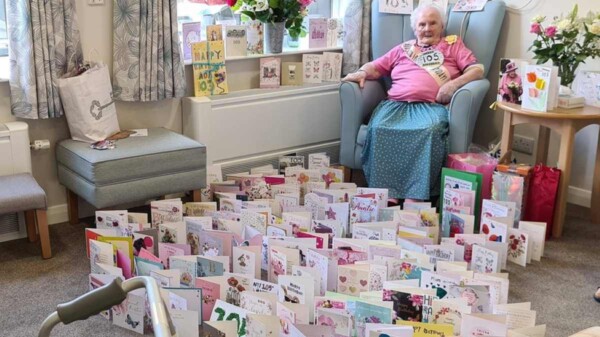 Mujer de 108 años revela el secreto para la longevidad