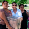 Mara Lezama supervisa entrega de paquetes alimentarios “Comemos Tod@s” en Cancún
