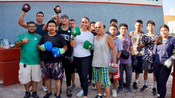 Marybel Villegas impulsa la práctica del deporte en Cancún